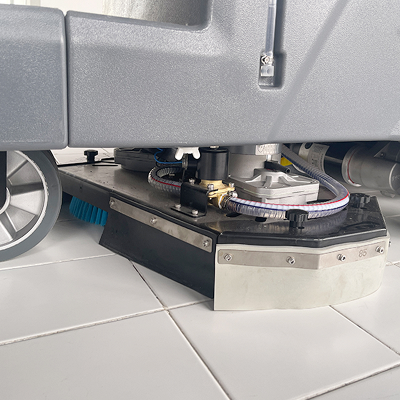 Autolaveuse commerciale haute  - Ceramic Tile Floor avis et prix